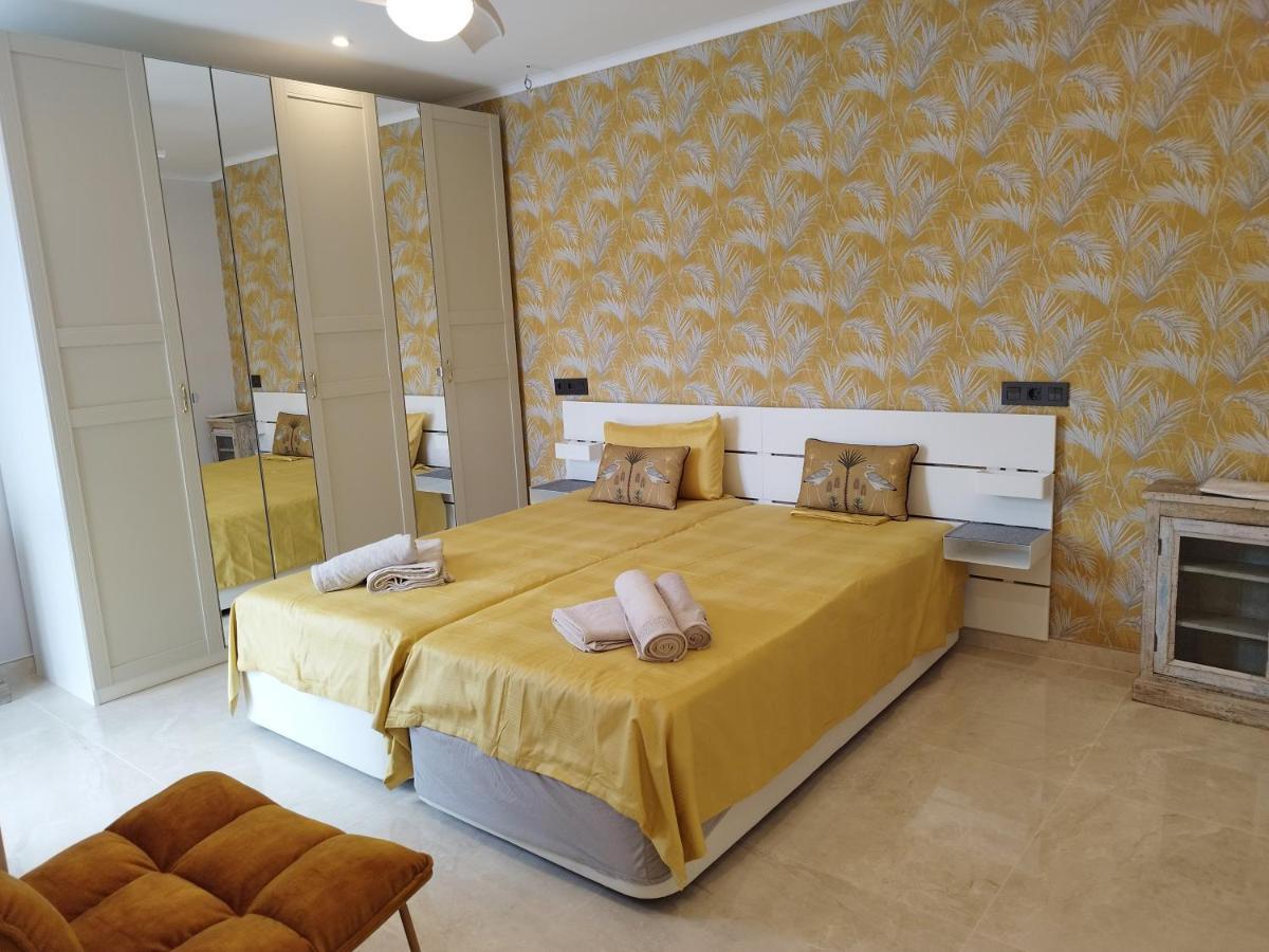 Modern Luxury Villa Paradise Calp Chambre photo